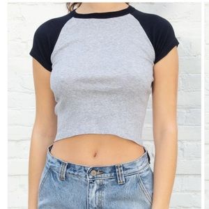 BRANDY MELVILLE ‘ Bella Ribbed Top’